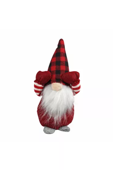 Skrzat w kraciastej czapce