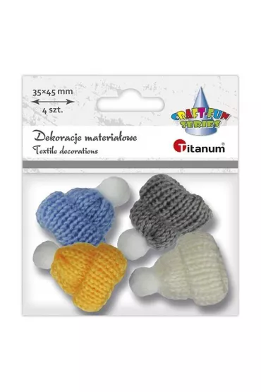 Czapeczki włóczkowe z pomponem