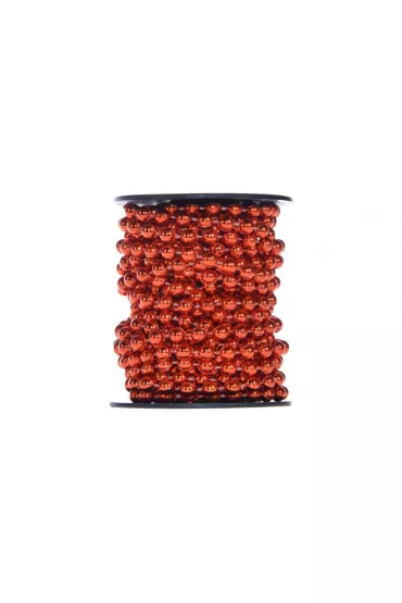 Łańcuch z koralami na szpuli