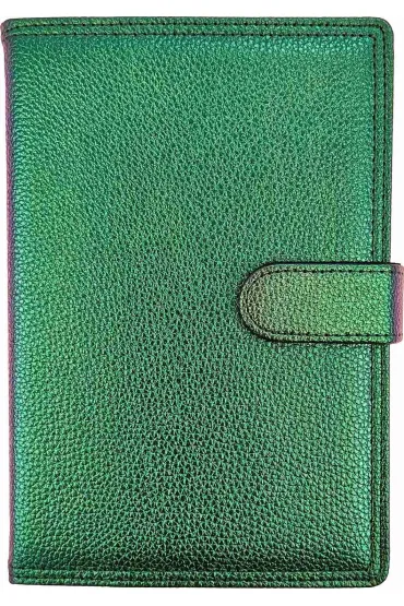 Kalendarz 2026 A5 dzienny z zapięciem hologram zielony