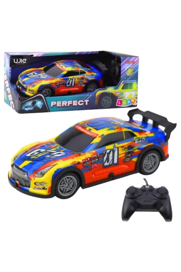 Wyścigówka R/C święcąca obudowa