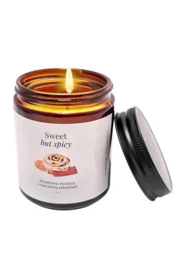 Świeczka sojowa. Słodkie ciasto