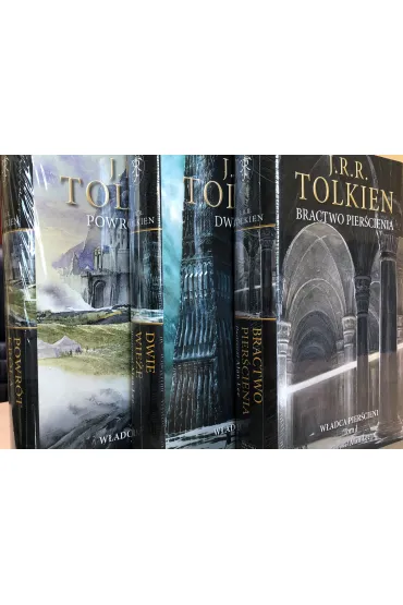 PAKIET Bractwo..+Dwie wieże +Powrót../ILUSTROWANE/ 2025