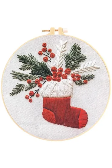 Zestaw do haftowania świątecznya skarpeta